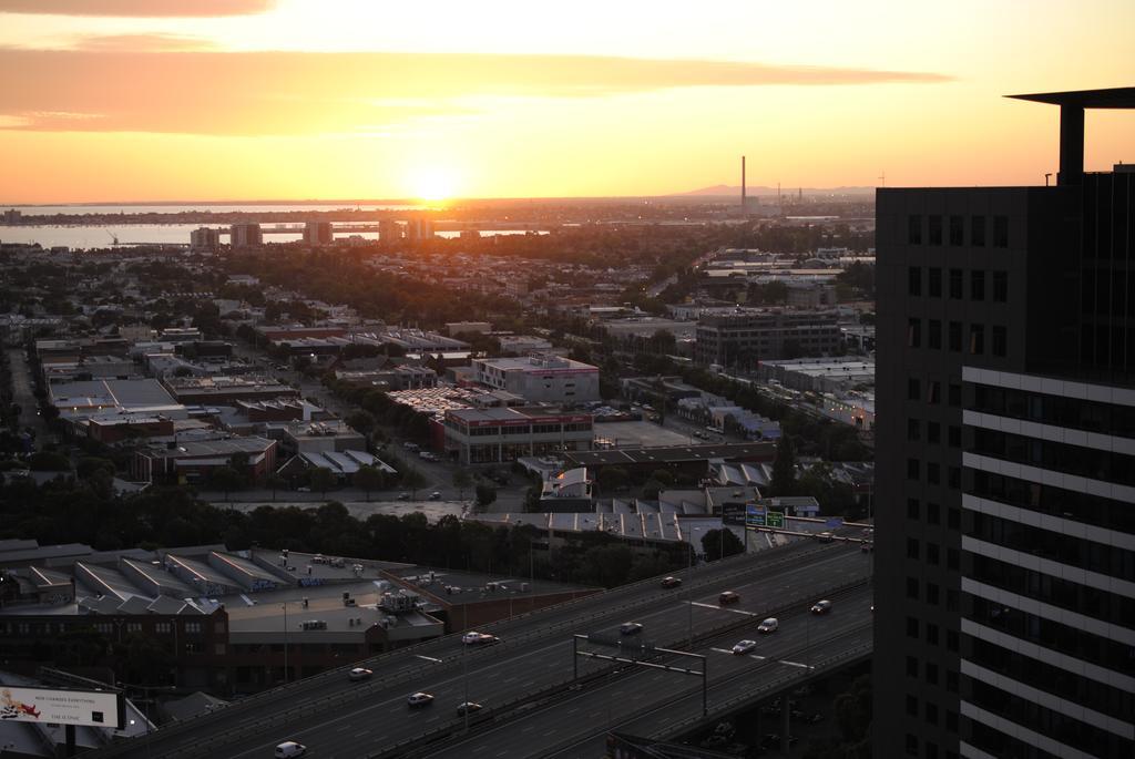 Serviced Apartments Melbourne - Platinum Eksteriør bilde