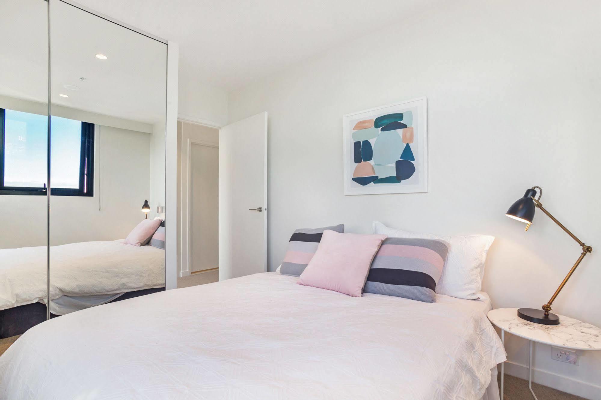 Serviced Apartments Melbourne - Platinum Eksteriør bilde